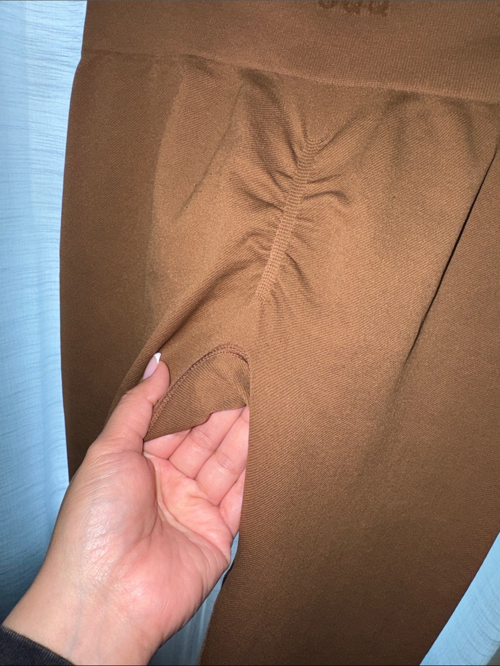 OQQ - Brown Seamless Cinched Leggings Size Small - Picture 13 of 14
